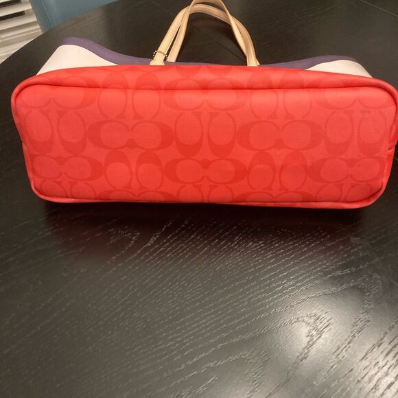 Coach Monogram Red White Striped Canvas Lightweight Top Handle Tote Weekend Bag - Picture 8 of 10